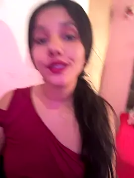 Snapshot of emmariders2 chatting on 10-15-25, 04:07 emmariders2 online show from 10-15-25, 04:07