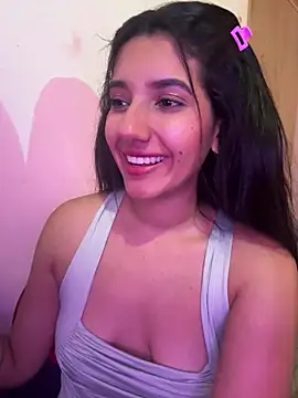 Snapshot of emmariders2 chatting on 10-16-25, 02:07 emmariders2 online show from 10-16-25, 02:07