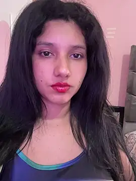 Snapshot of emmariders2 chatting on 12-15-25, 02:43 emmariders2 online show from 12-15-25, 02:43