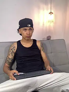 Br4ndxpimm online show from 04-30-26, 09:04