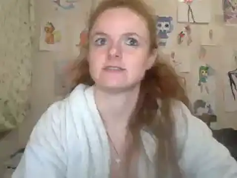 Snapshot of Rae_Jeannie chatting on 01-22-25, 05:28 Rae Jeannie online show from 01-22-25, 05:28