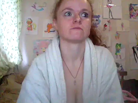 Snapshot of Rae_Jeannie chatting on 01-29-25, 07:57 Rae Jeannie online show from 01-29-25, 07:57