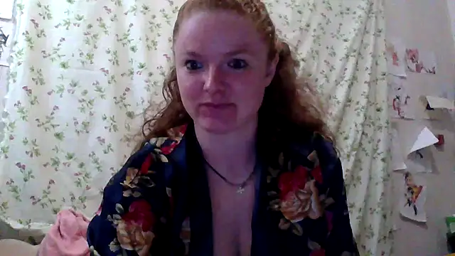 Rae Jeannie online show from 04-25-26, 07:22