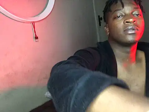 Snapshot of Redfucks333 chatting on 01-11-25, 11:13 Redfucks333 online show from 01-11-25, 11:13