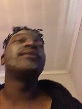 Snapshot of Redfucks333 chatting on 09-12-25, 05:07 Redfucks333 online show from 09-12-25, 05:07