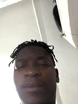 Snapshot of Redfucks333 chatting on 09-18-25, 07:05 Redfucks333 online show from 09-18-25, 07:05