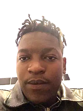 Snapshot of Redfucks333 chatting on 11-21-25, 02:27 Redfucks333 online show from 11-21-25, 02:27