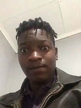 Snapshot of Redfucks333 chatting on 11-25-25, 06:30 Redfucks333 online show from 11-25-25, 06:30