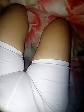 Snapshot of Lilisex chatting on 01-31-25, 12:28 Lilisex online show from 01-31-25, 12:28