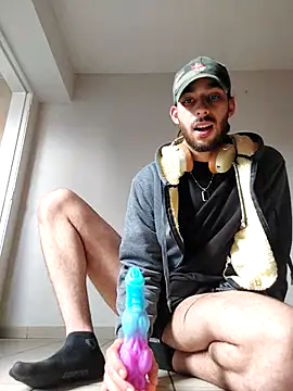 Snapshot of Levi_Latino chatting on 10-25-25, 10:23 Levi Latino online show from 10-25-25, 10:23