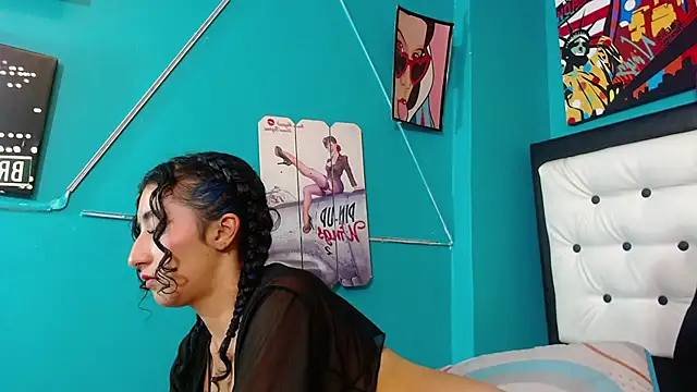 Snapshot of valerie_mase chatting on 01-30-25, 10:51 valerie mase online show from 01-30-25, 10:51