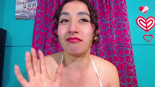 Snapshot of valerie_mase chatting on 03-04-25, 05:13 valerie mase online show from 03-04-25, 05:13