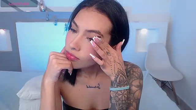 Snapshot of VenusEvans1 chatting on 01-02-25, 12:03 VenusEvans1 online show from 01-02-25, 12:03