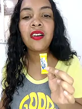 Snapshot of Brendabluee chatting on 02-15-25, 07:06 Brendabluee online show from 02-15-25, 07:06