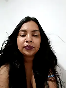 Snapshot of Brendabluee chatting on 11-22-25, 09:47 Brendabluee online show from 11-22-25, 09:47