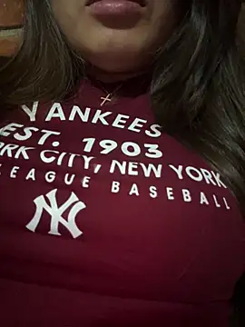 lunagonzales lima 2007 online show from 10-25-25, 05:04