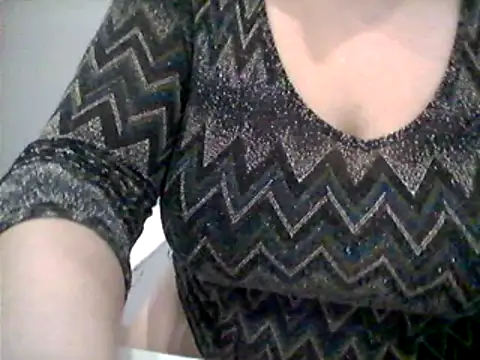 Snapshot of Betty2u chatting on 01-29-25, 07:57 Betty2u online show from 01-29-25, 07:57