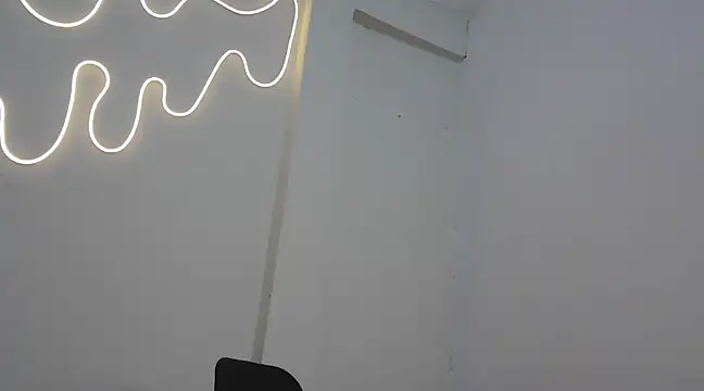 Snapshot of conejita_linda chatting on 02-02-25, 03:28 conejita linda online show from 02-02-25, 03:28