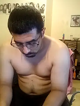 k1oudE online show from 11-10-25, 04:44