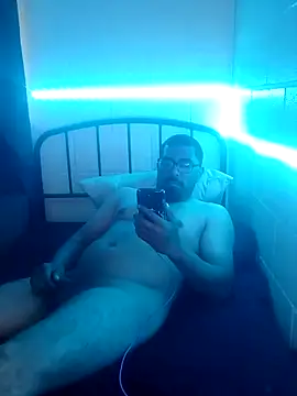 k1oudE online show from 04-02-26, 03:31