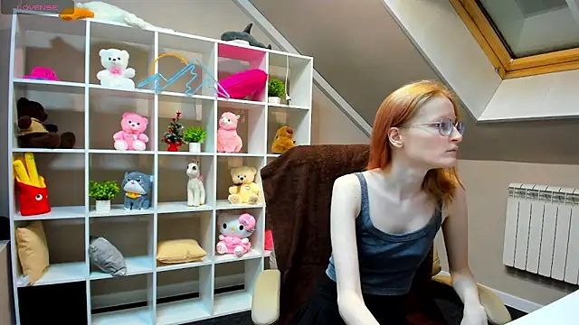 ElizabethHarpper online show from 01-02-25, 01:06