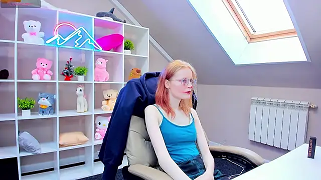 ElizabethHarpper online show from 01-03-25, 04:33