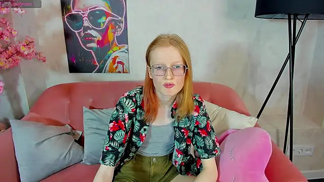 ElizabethHarpper online show from 01-05-25, 04:25