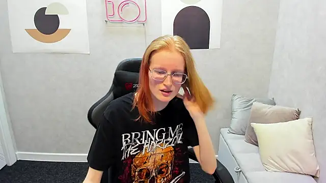 ElizabethHarpper online show from 01-08-25, 04:34