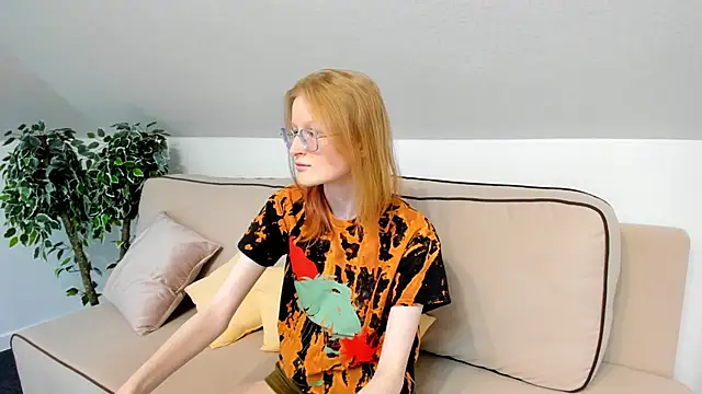 ElizabethHarpper online show from 02-11-25, 08:05