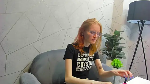 ElizabethHarpper online show from 02-27-25, 03:05