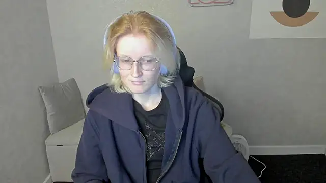 ElizabethHarpper online show from 09-13-25, 08:14