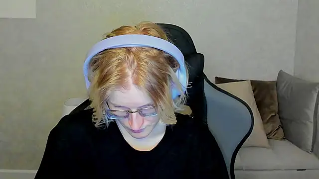 ElizabethHarpper online show from 09-26-25, 01:09