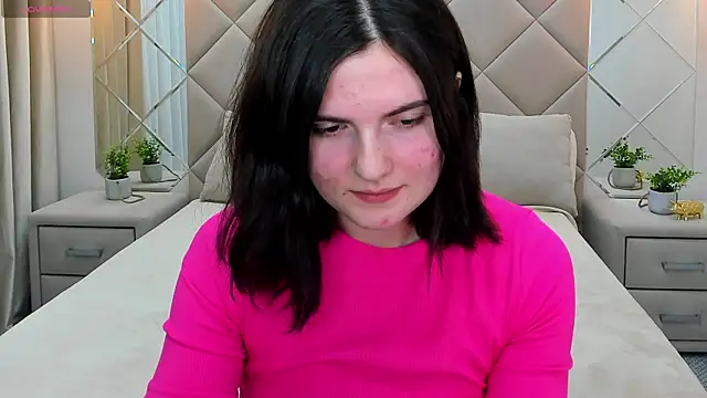 CharlotteMitchell online show from 02-08-25, 11:01