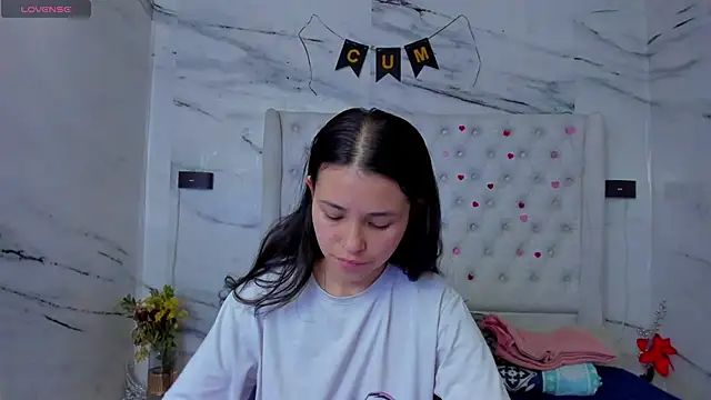 arissha lee online show from 05-25-26, 12:33