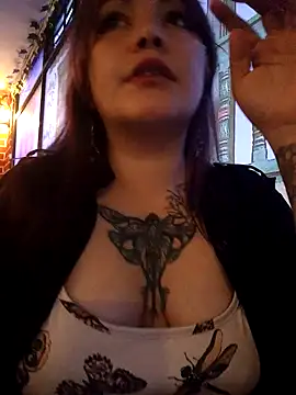 Snapshot of Miss_Amelie chatting on 01-23-25, 03:16 Miss Amelie online show from 01-23-25, 03:16