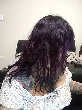 Snapshot of Miss_Amelie chatting on 02-27-25, 04:09 Miss Amelie online show from 02-27-25, 04:09