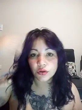 Snapshot of Miss_Amelie chatting on 03-01-25, 05:09 Miss Amelie online show from 03-01-25, 05:09