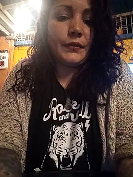 Snapshot of Miss_Amelie chatting on 03-12-25, 02:30 Miss Amelie online show from 03-12-25, 02:30