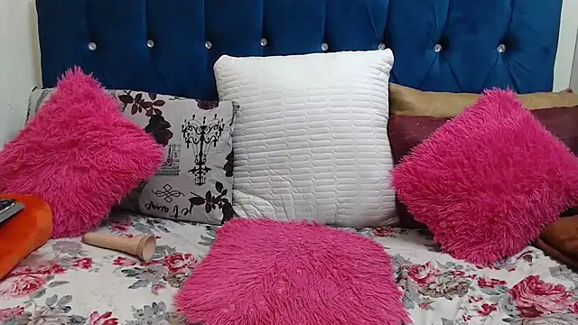 SexyLadyBoosxx online show from 02-08-26, 01:36