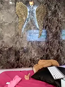 Danni shy online show from 02-13-25, 10:22