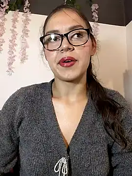 Danni shy online show from 03-13-26, 11:22