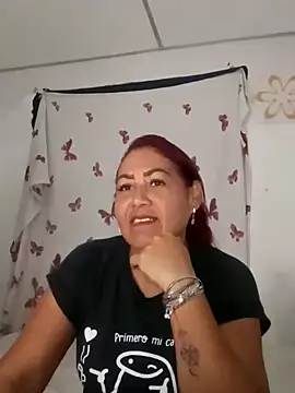 Snapshot of Abigail_BigTits chatting on 01-07-25, 03:24 Abigail BigTits online show from 01-07-25, 03:24