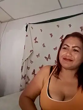 Snapshot of Abigail_BigTits chatting on 01-08-25, 06:41 Abigail BigTits online show from 01-08-25, 06:41