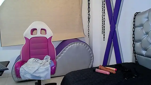 Sara Davina online show from 03-06-25, 10:41