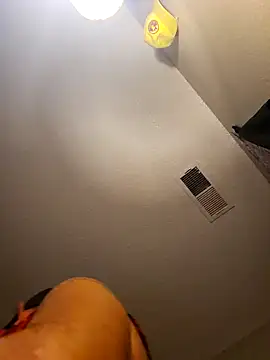 StruggleSnuggles online show from 01-27-25, 12:58