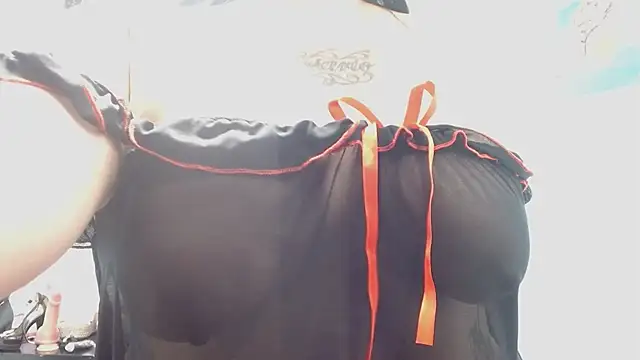 Snapshot of brittanysexhot chatting on 02-28-25, 05:37 brittanysexhot online show from 02-28-25, 05:37