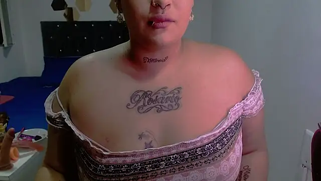 Snapshot of brittanysexhot chatting on 09-17-25, 08:32 brittanysexhot online show from 09-17-25, 08:32