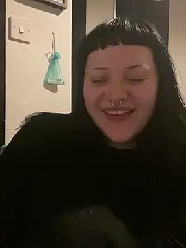 Gothicsiren online show from 01-02-25, 04:09