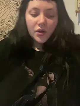 Gothicsiren online show from 02-20-25, 12:36