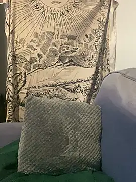 Gothicsiren online show from 02-21-25, 12:28